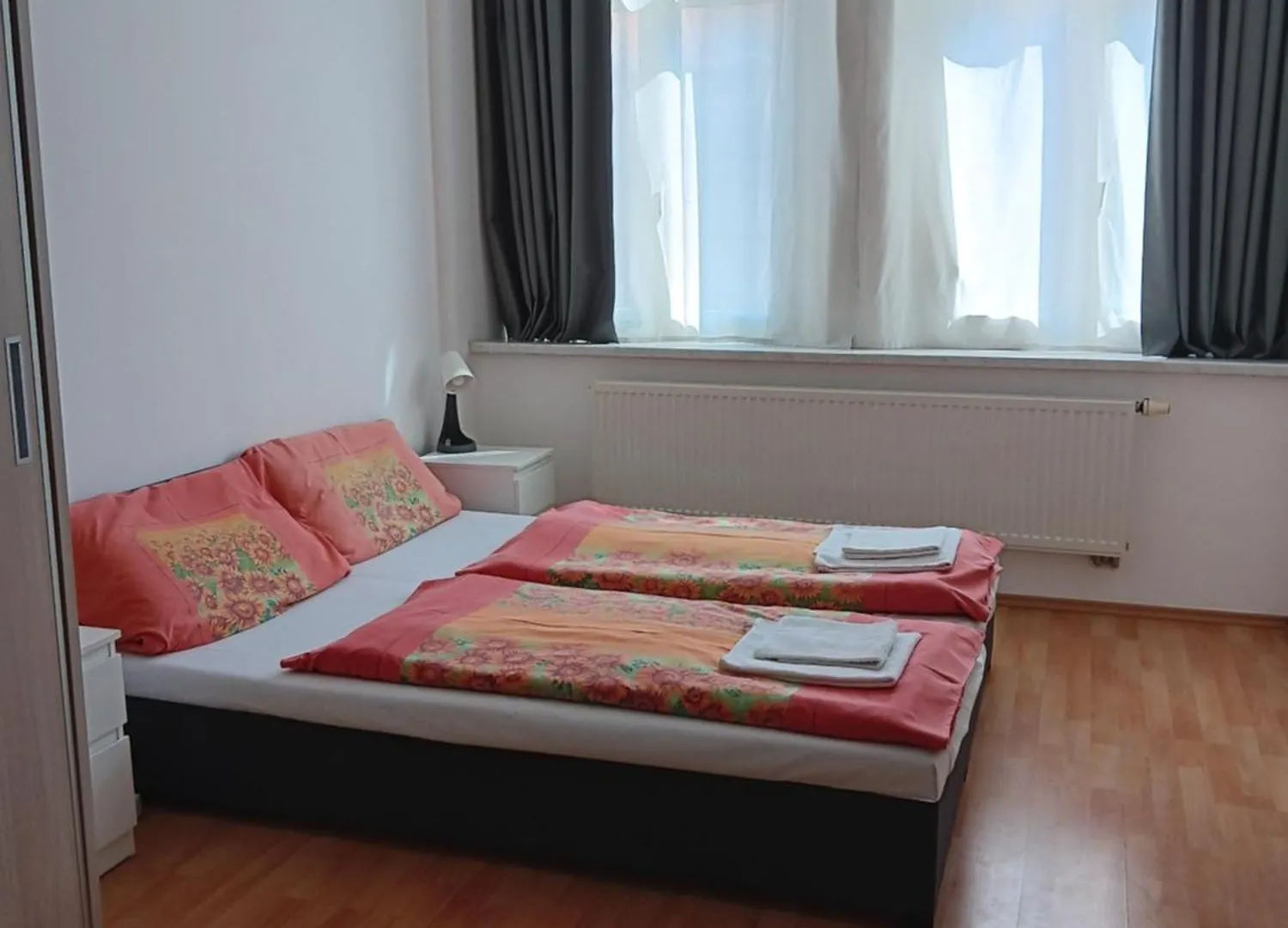 פראג Plzenska Apartment